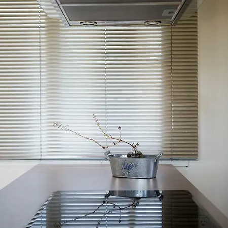 Hill House Villa Kompitsion