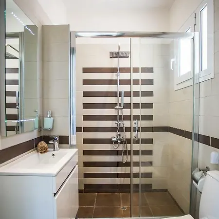 Hill House * Kompítsion