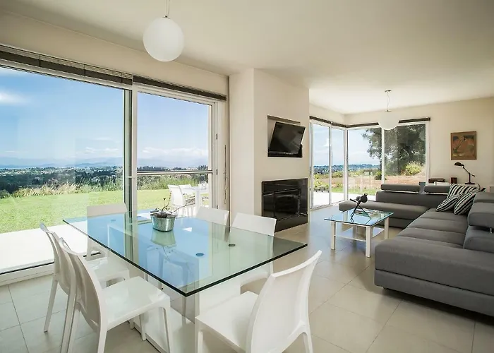 Hill House Βίλα Κομπίτσι