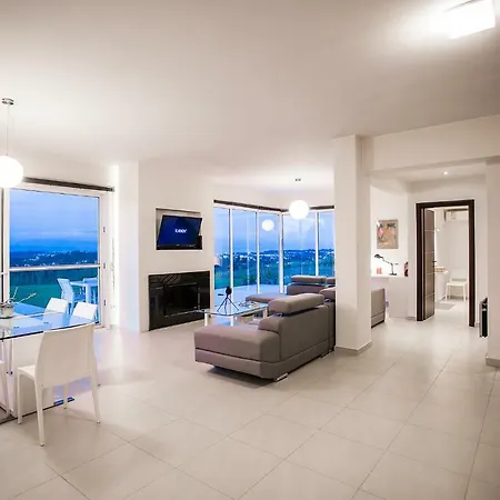 Hill House Villa *